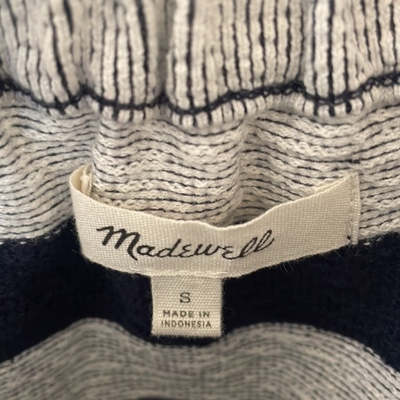 MADEWELL top size Small - Picture 3 of 4